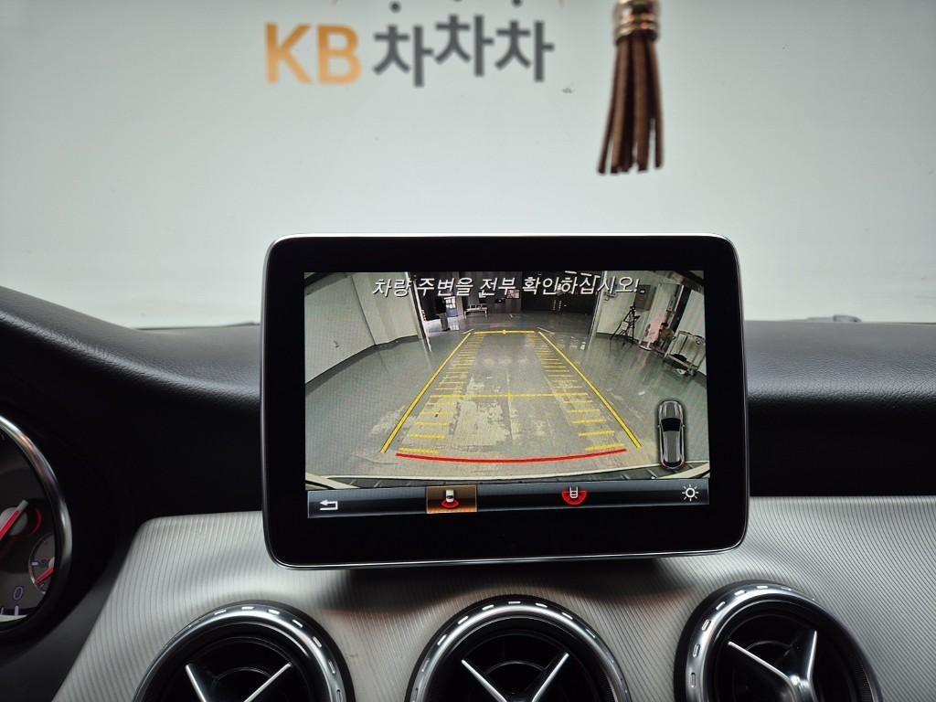 Mercedes Benz GLA Class 2016 Blanco - Importación desde Corea - HF Imports Iquique - Foto 15