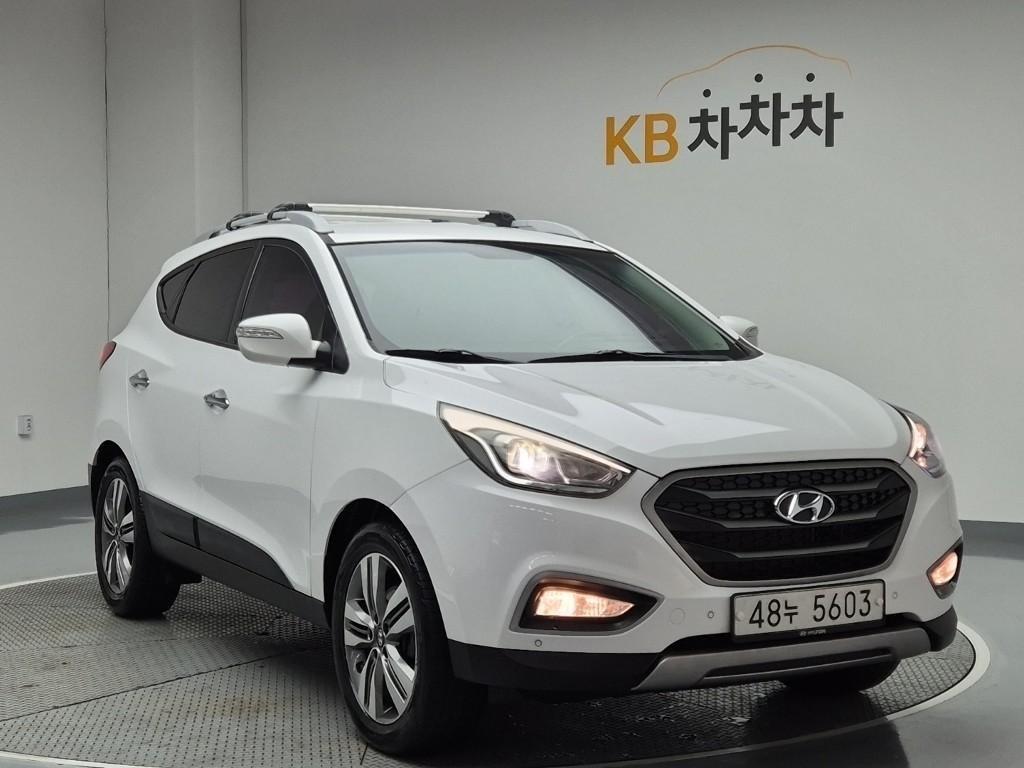 HYUNDAI Tucson - Vista 4