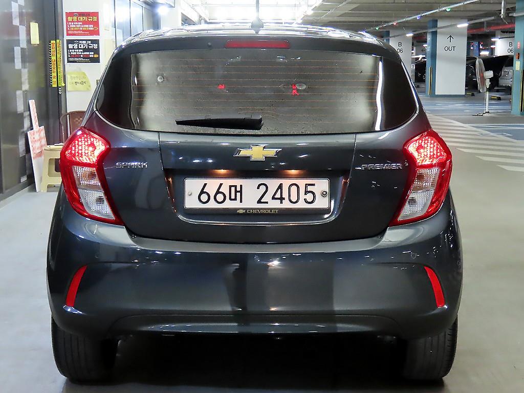 Chevrolet Spark - Vista 5