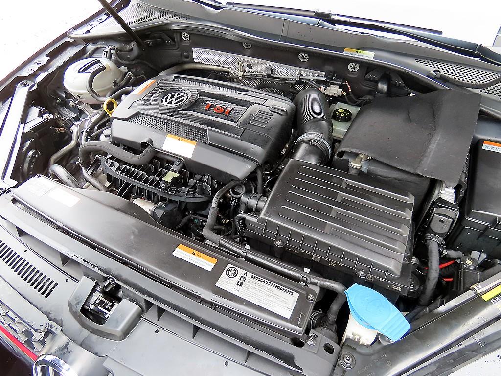 Volkswagen Golf 2014 Negro - Importación desde Corea - HF Imports Iquique - Foto 19