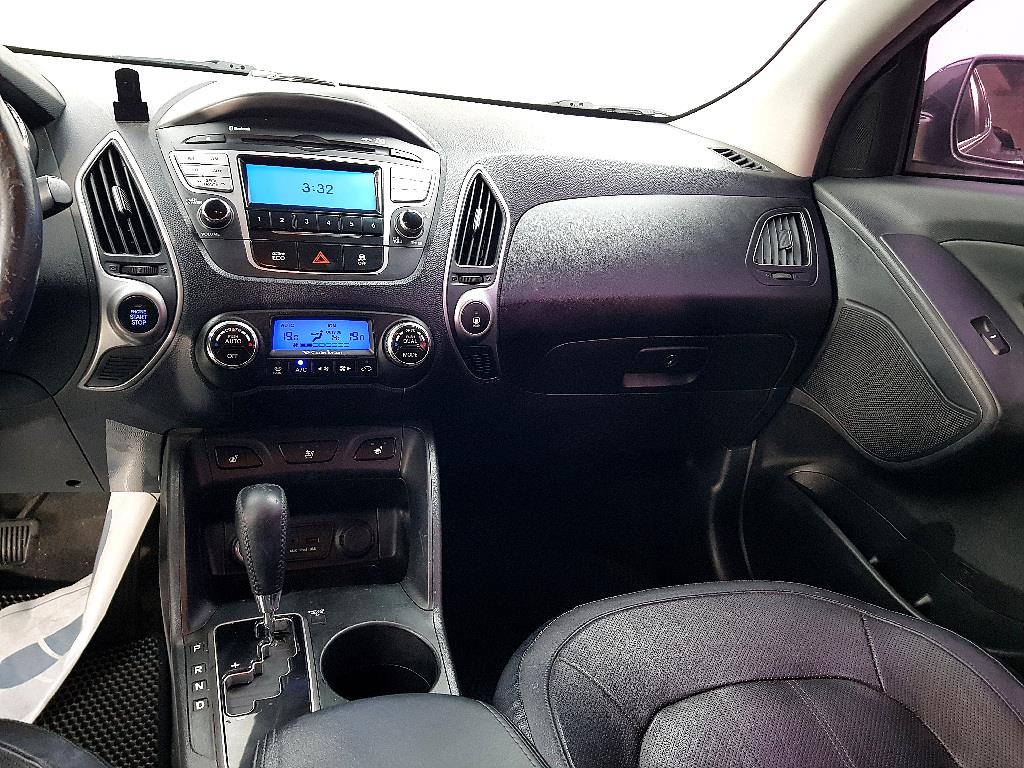 HYUNDAI Tucson - Vista 10