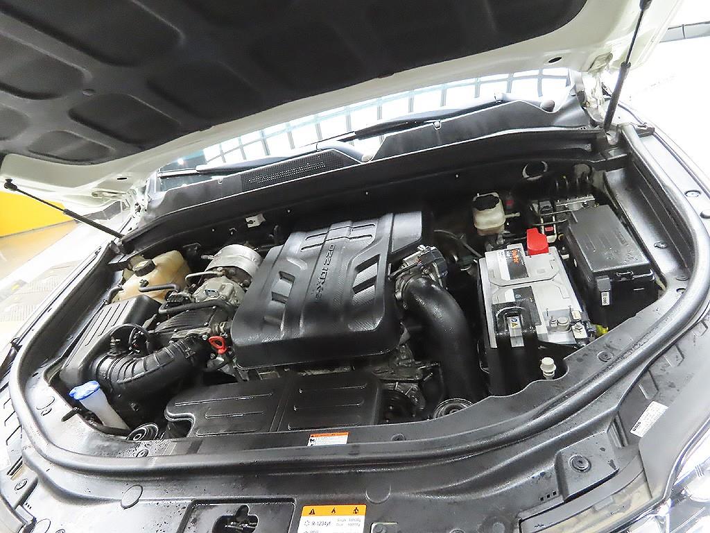 Ssangyong Rexton 2021 Blanco - Importación desde Corea - HF Imports Iquique - Foto 7