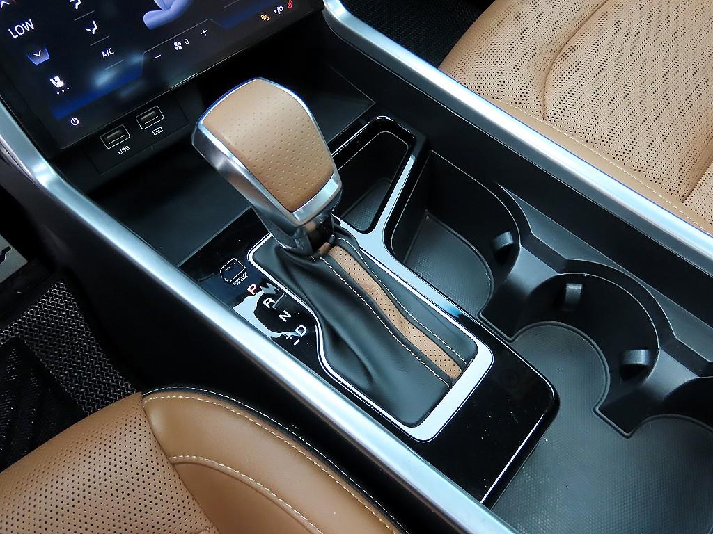 Ssangyong Torres - Vista 10