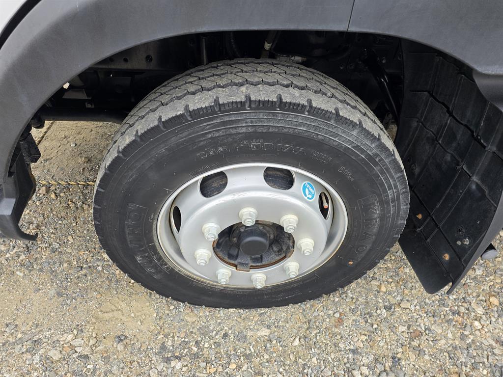 medium and large cargo dump - Vista 4