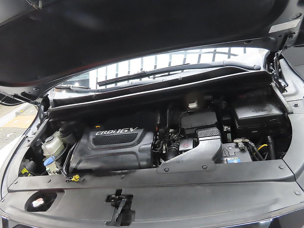 KIA Carnival 2016 Negro - Importación desde Corea - HF Imports Iquique - Foto 7