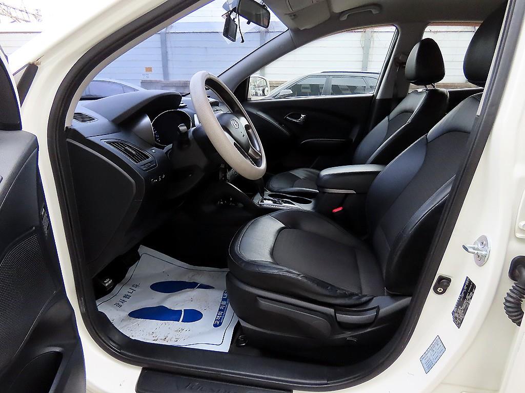 HYUNDAI Tucson - Vista 5