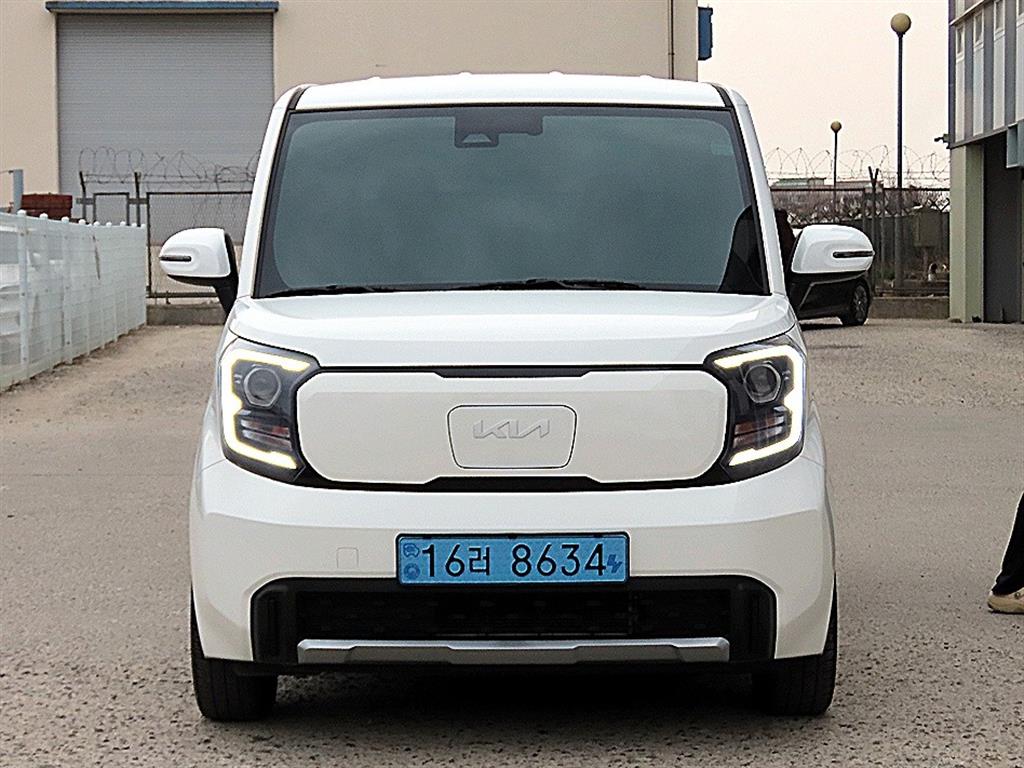 KIA Ray 2024 Blanco - Importación desde Corea - HF Imports Iquique - Foto 1