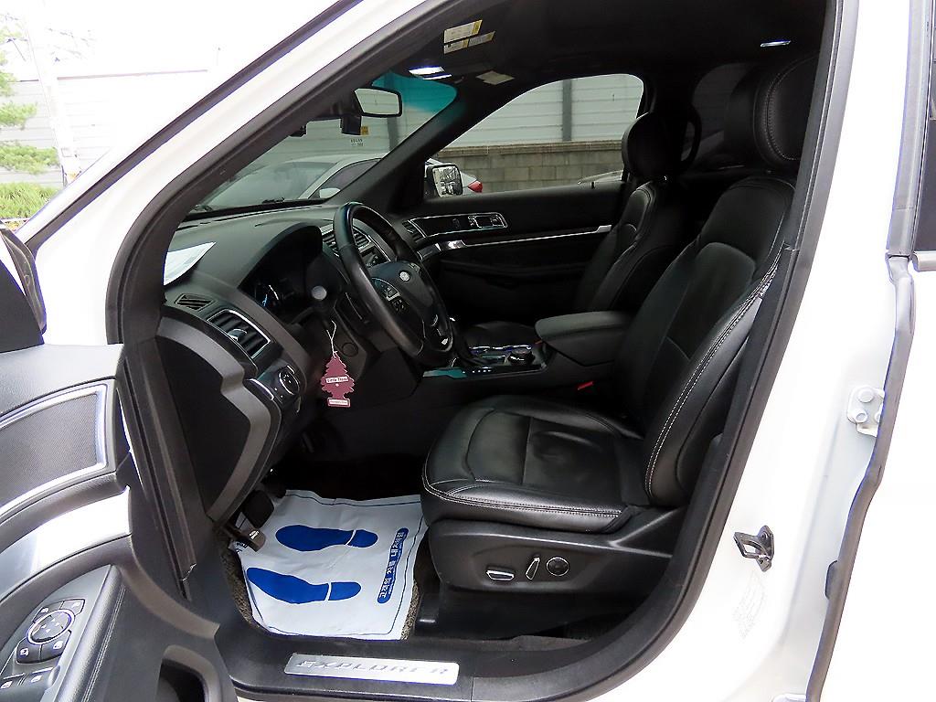 Ford Explorer - Vista 5