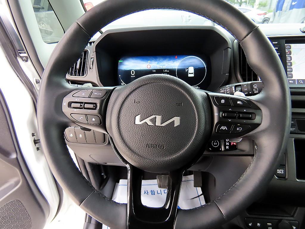 KIA Ray - Vista 8