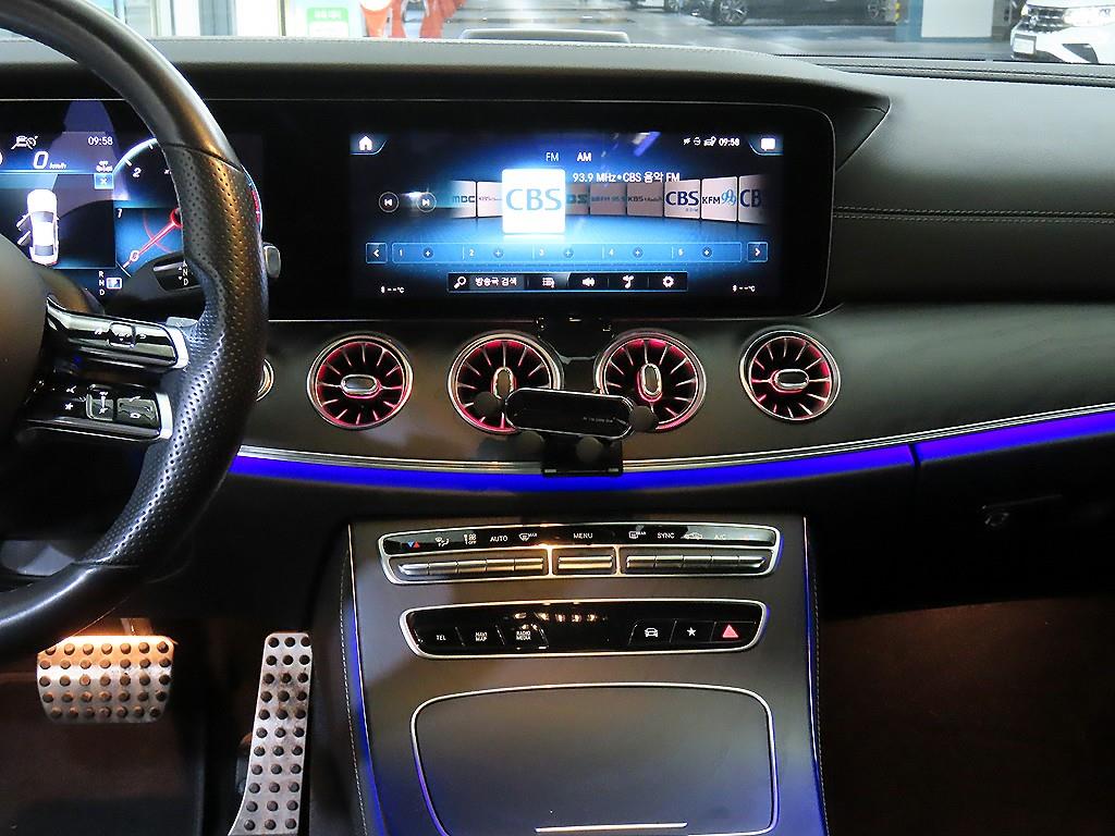 Mercedes Benz CLS Class - Vista 11