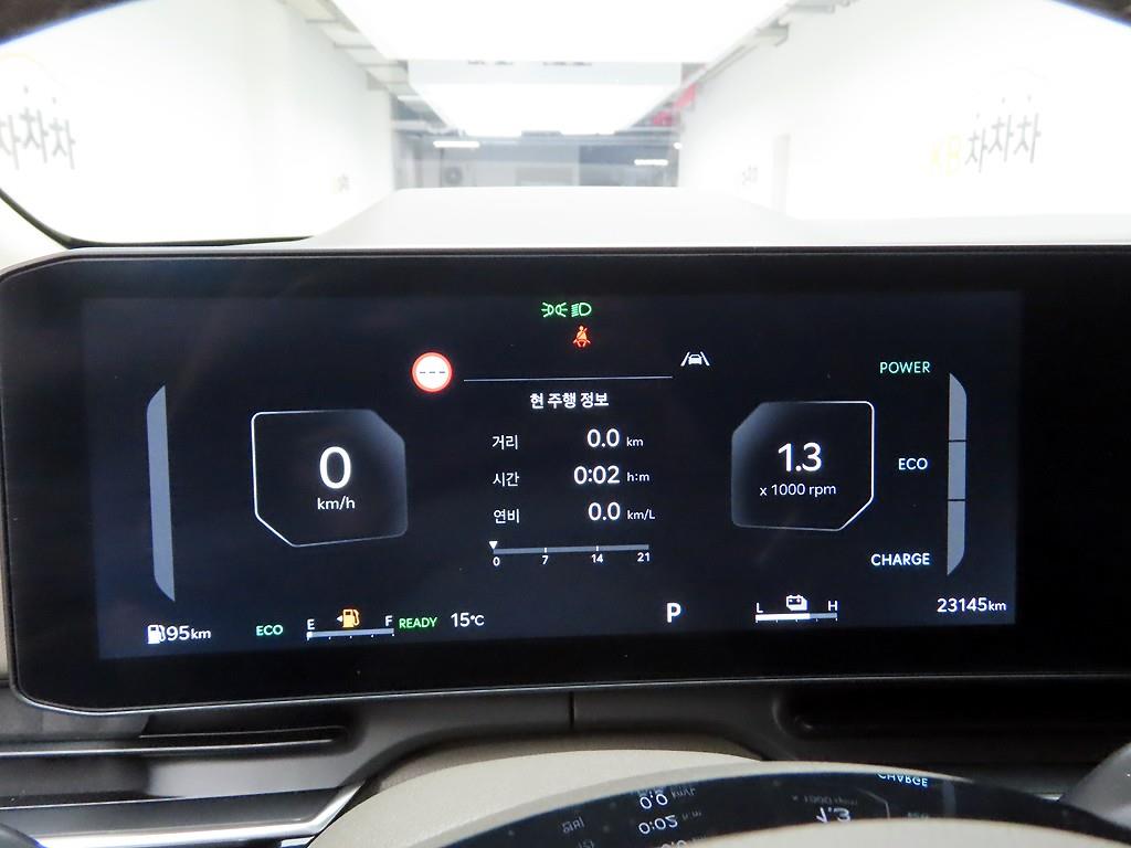 KIA Carnival - Vista 5