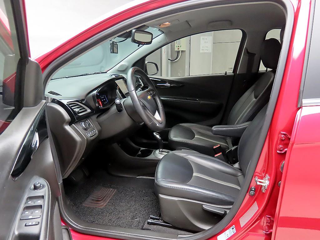 Chevrolet Spark - Vista 5