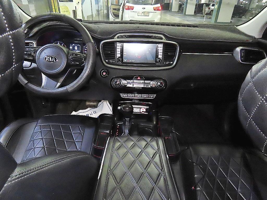 KIA Sorento - Vista 10