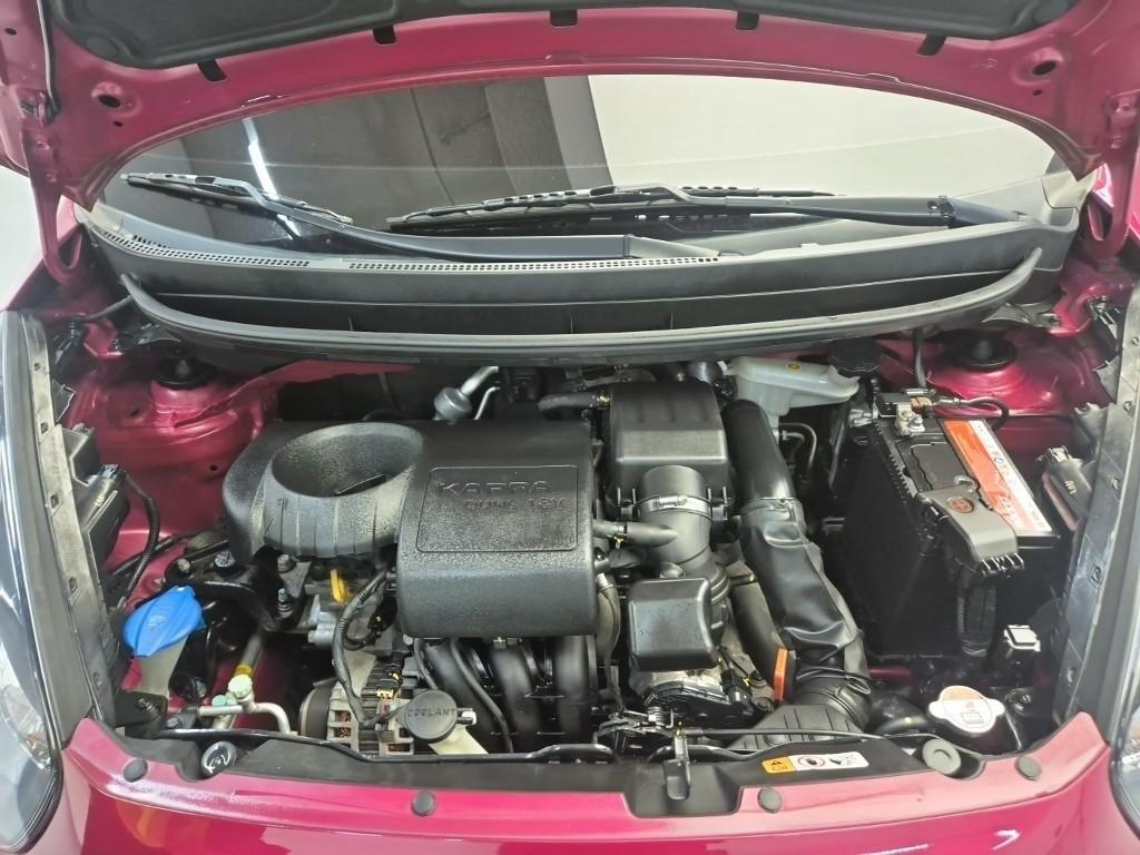 KIA Morning - Vista 5