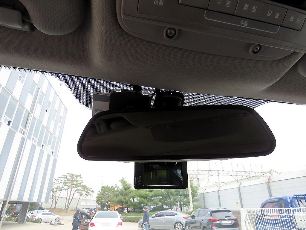 HYUNDAI Starex 2016 Amarillo - Importación desde Corea - HF Imports Iquique - Foto 14