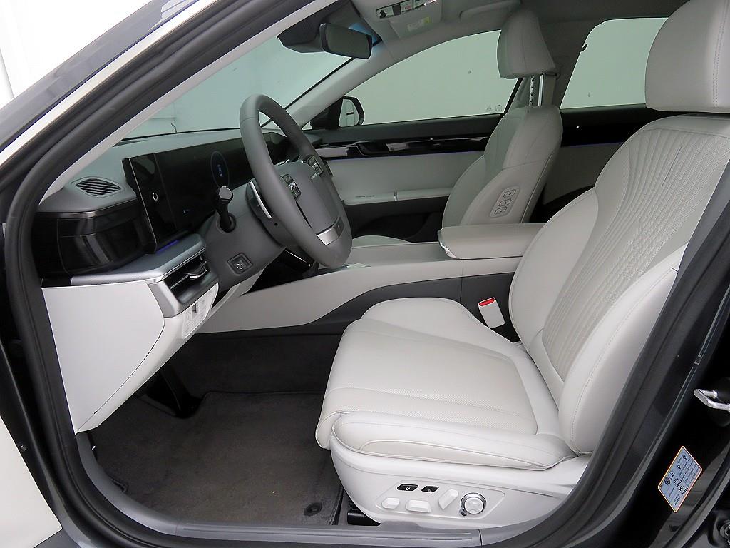 HYUNDAI Grandeur - Vista 6