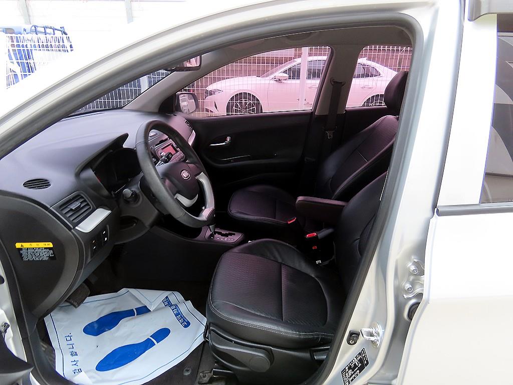 KIA Morning - Vista 5