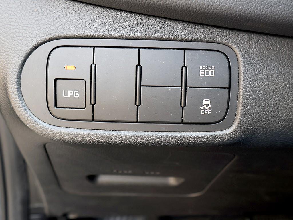 KIA Carens 2016 Azul - Importación desde Corea - HF Imports Iquique - Foto 10