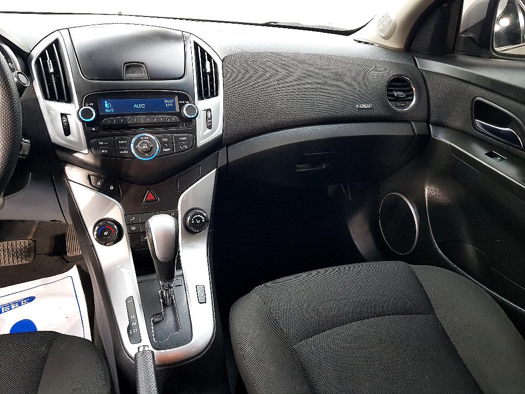 Chevrolet Cruise - Vista 9