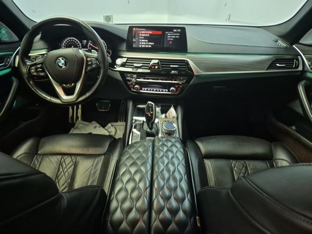 BMW 5 Series - Vista 7