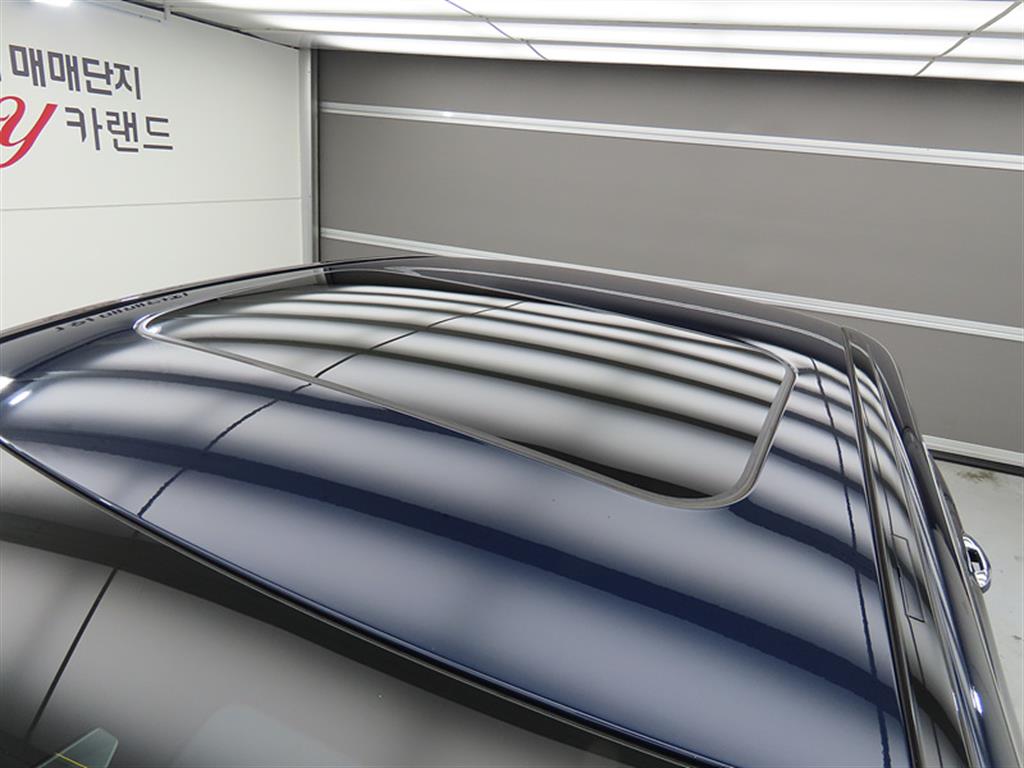 Mercedes Benz C Class 2017 Azul - Importación desde Corea - HF Imports Iquique - Foto 19