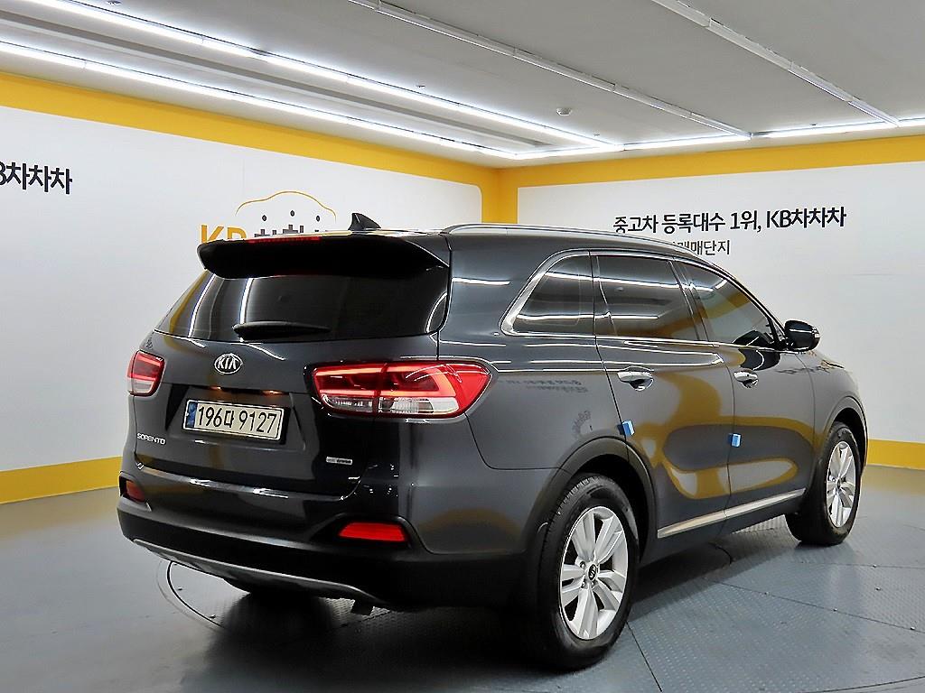 KIA Sorento - Vista 4