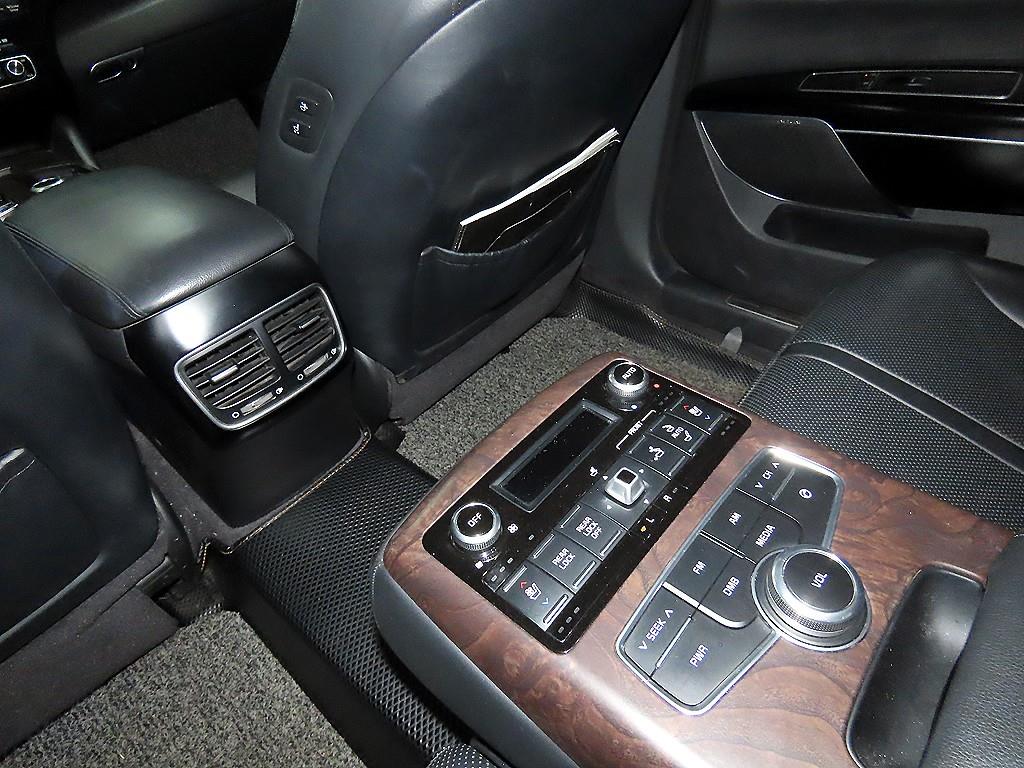 KIA K9 2013 Negro - Importación desde Corea - HF Imports Iquique - Foto 16