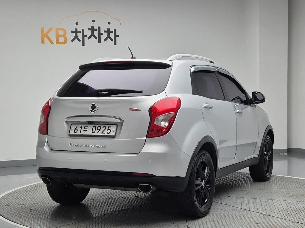 Ssangyong Korando - Vista 4