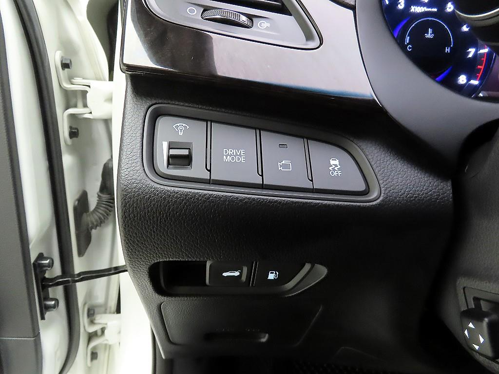 HYUNDAI Grandeur - Vista 12