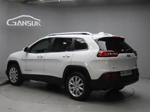 Jeep Cherokee - Vista 6