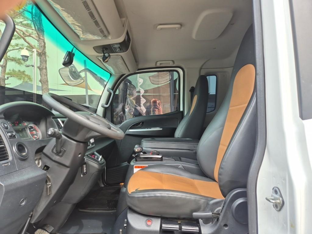 medium and large cargo Cargo - Vista 6