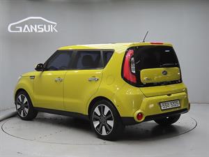 KIA Soul - Vista 6