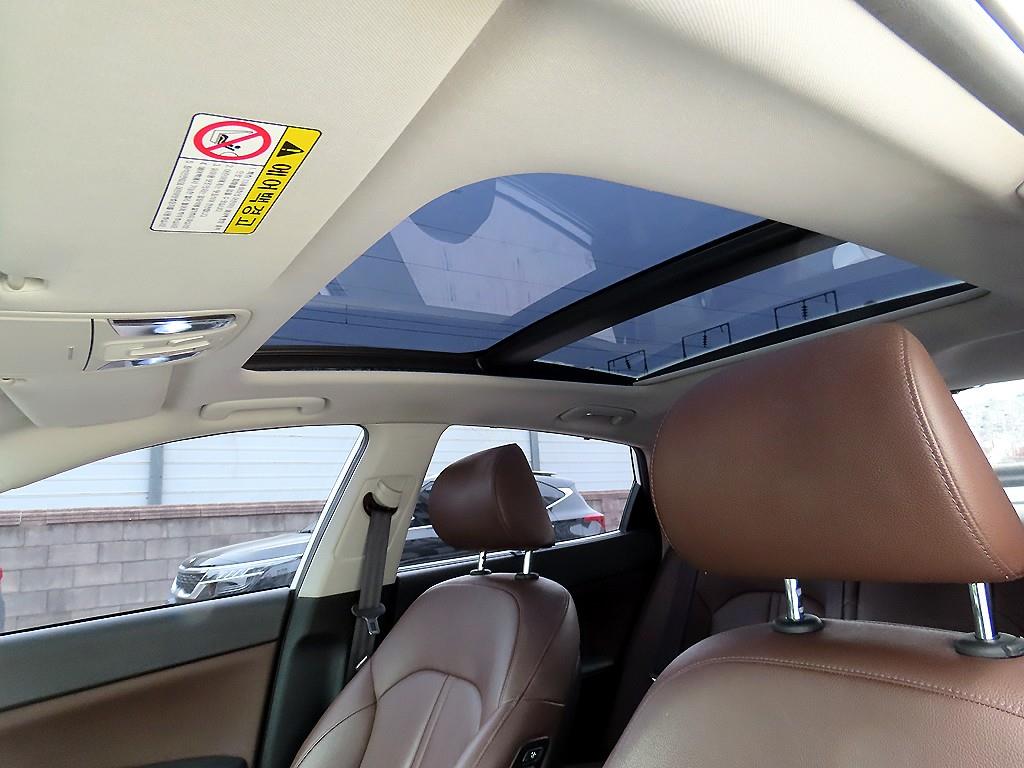 KIA K5 2016 Blanco - Importación desde Corea - HF Imports Iquique - Foto 18