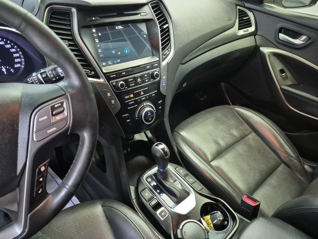 HYUNDAI Santa Fe - Vista 10