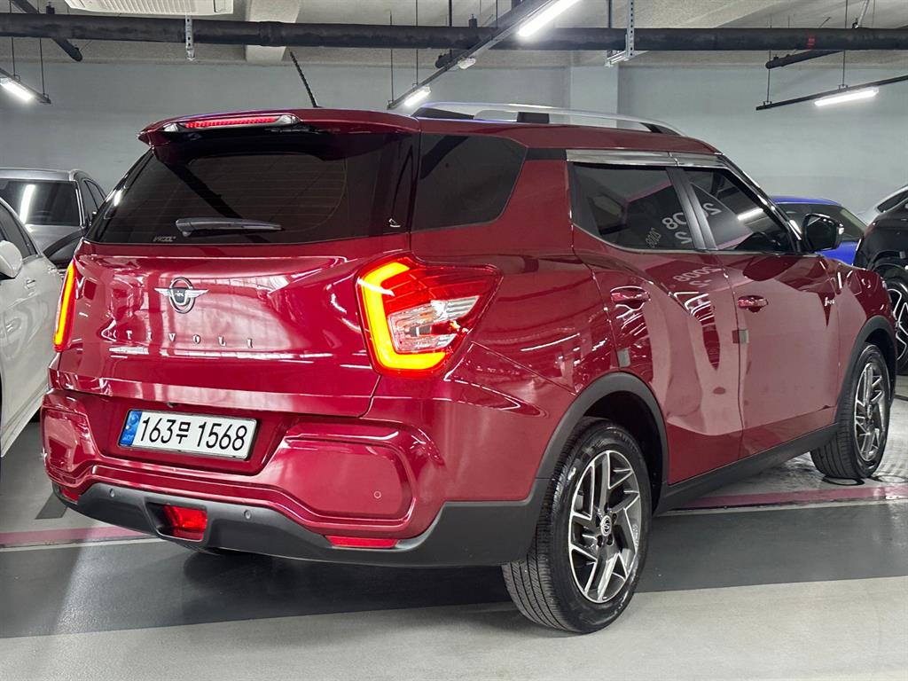Ssangyong Tivoli - Vista 4