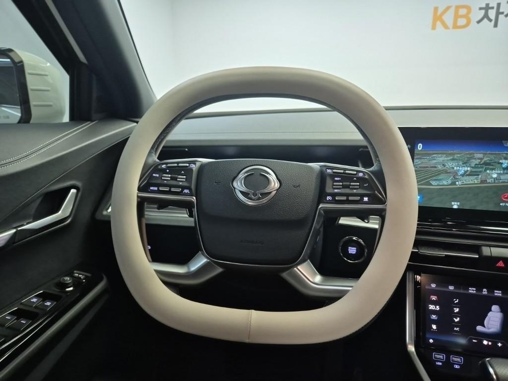 Ssangyong Torres - Vista 9