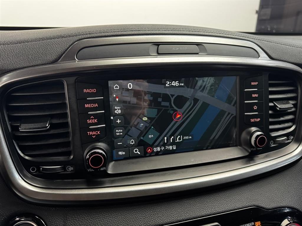 KIA Sorento 2020 Gris - Importación desde Corea - HF Imports Iquique - Foto 17