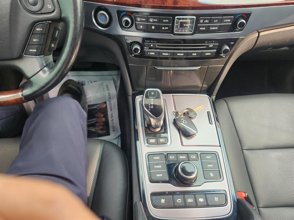 HYUNDAI Equus 2015 Negro - Importación desde Corea - HF Imports Iquique - Foto 19