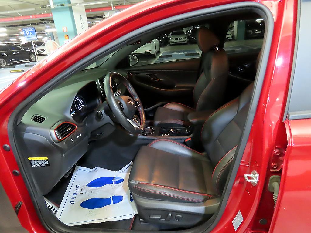 HYUNDAI i30 - Vista 6