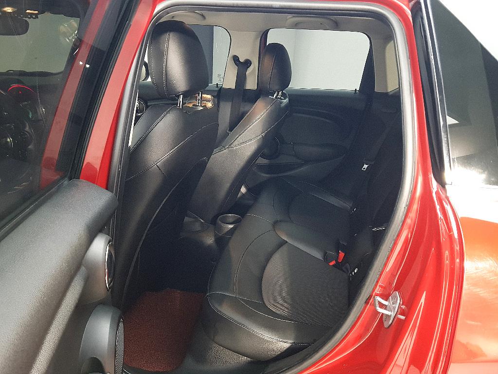 Mini Cooper - Vista 9