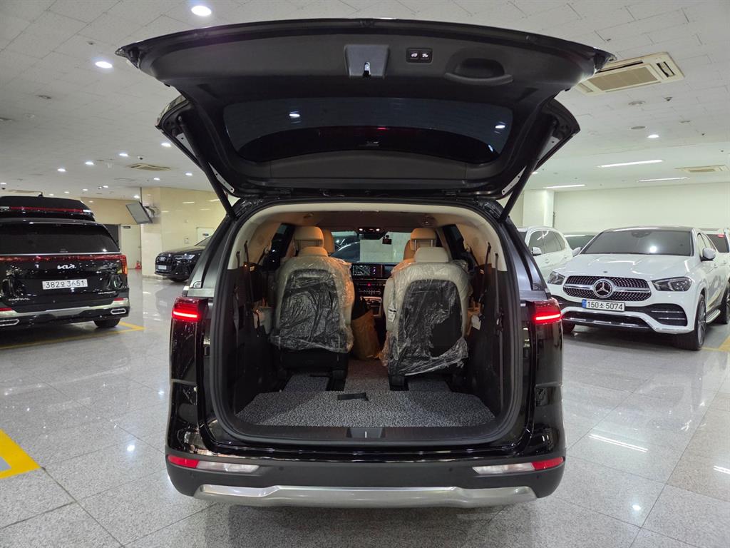 KIA Carnival 2023 Negro - Importación desde Corea - HF Imports Iquique - Foto 18