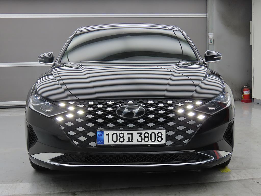 HYUNDAI Grandeur - Vista 4