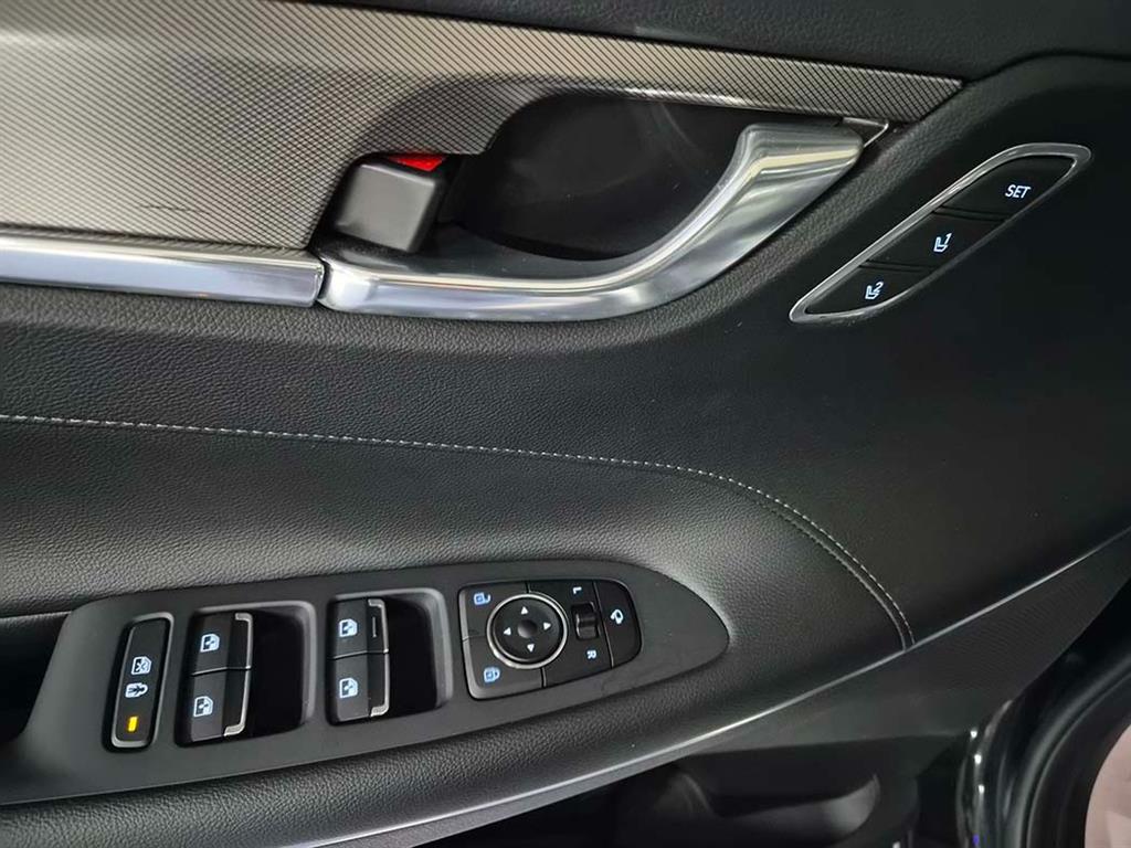 HYUNDAI Grandeur - Vista 12