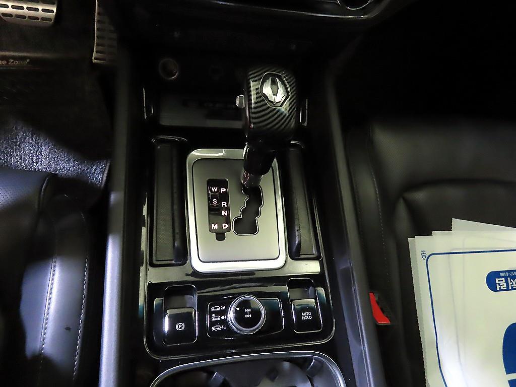 Ssangyong Rexton - Vista 12