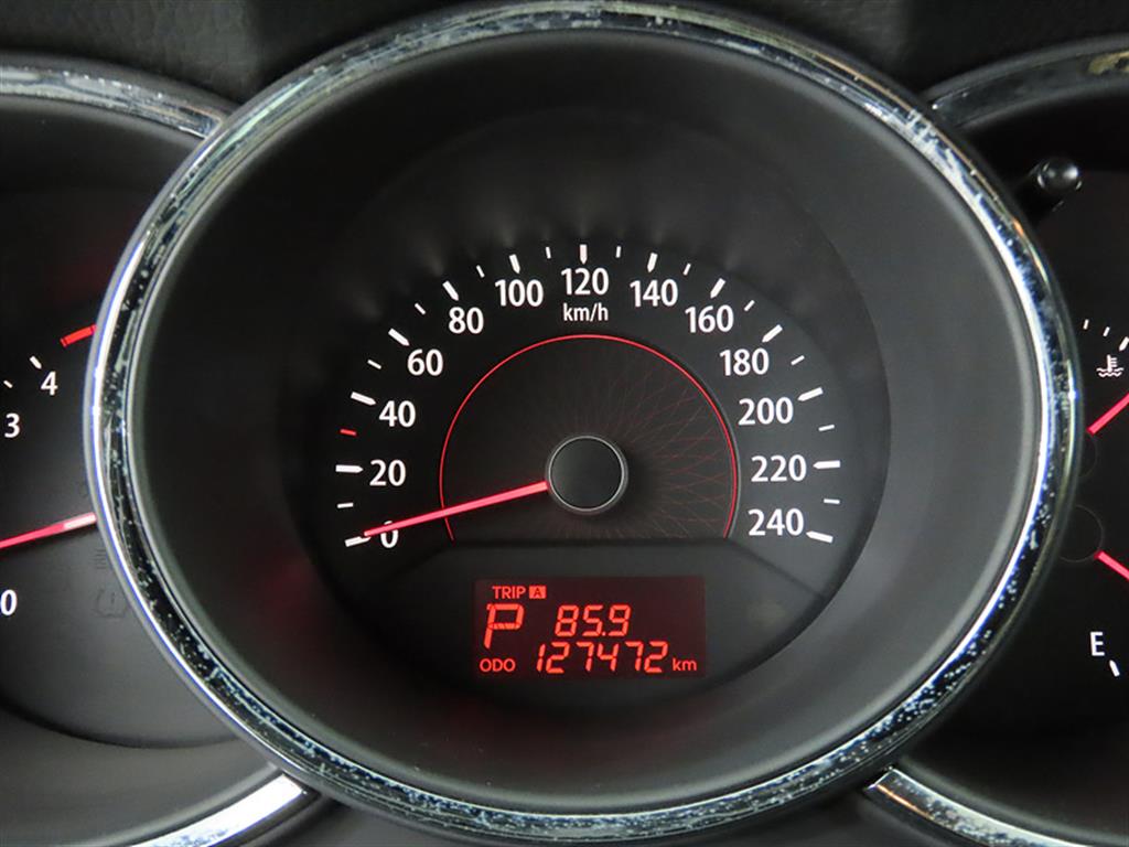 KIA Sorento - Vista 8