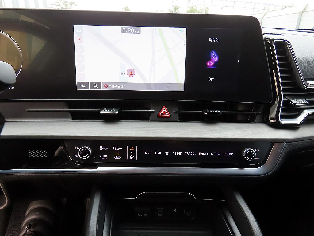 KIA Sportage 2022 the color of pearl - Importación desde Corea - HF Imports Iquique - Foto 13