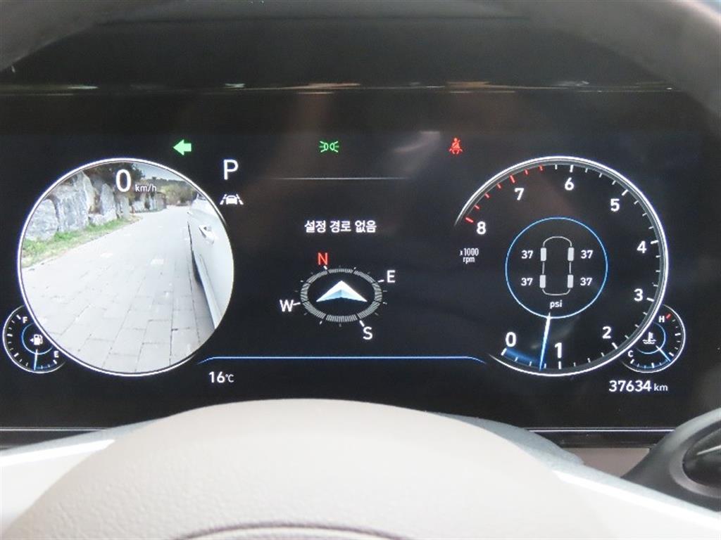 HYUNDAI Grandeur - Vista 9