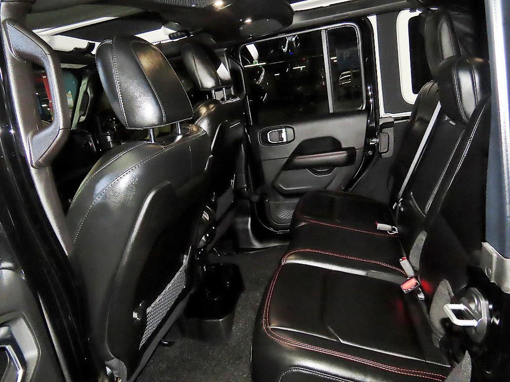 Jeep Wrangler - Vista 7