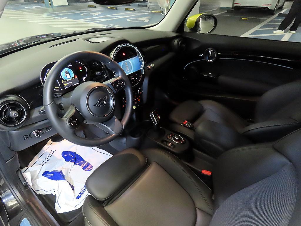 Mini Cooper Electric - Vista 10