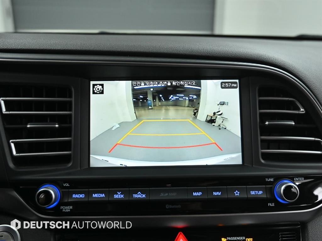 HYUNDAI Avante 2020 Blanco - Importación desde Corea - HF Imports Iquique - Foto 15